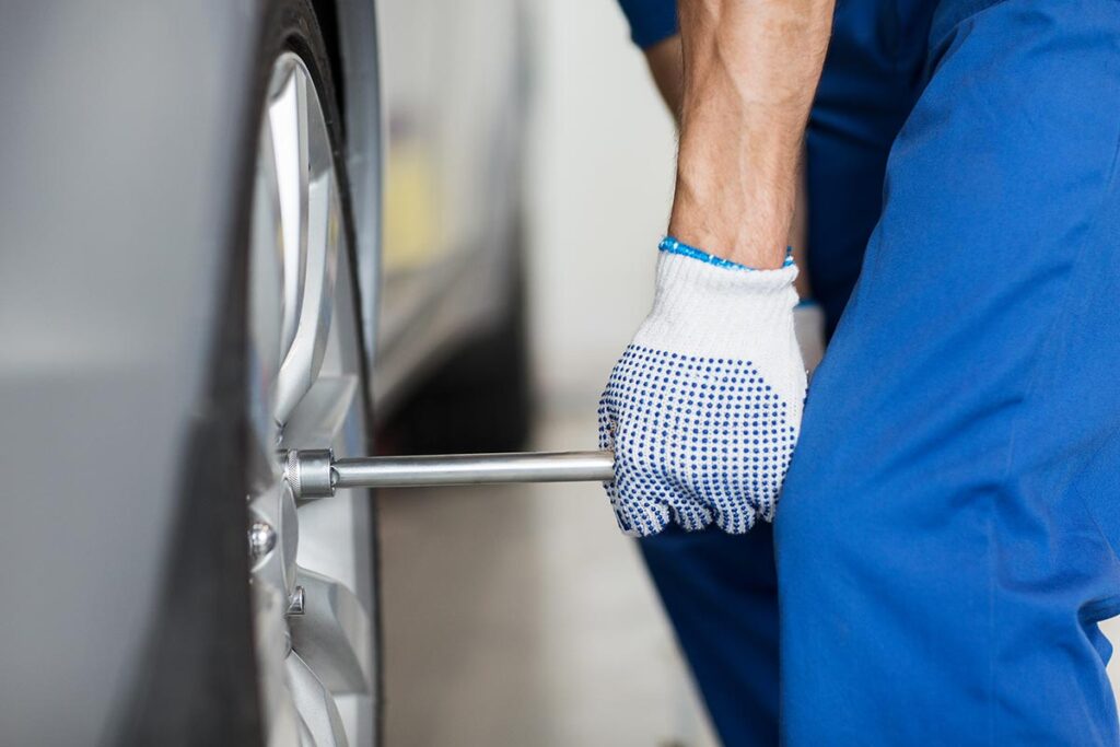 Quando trocar os pneus do carro? 5 sinais que indicam que está na hora