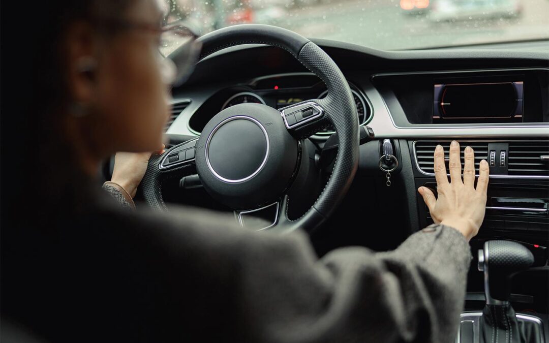 Ar-condicionado ligado gasta mais gasolina?